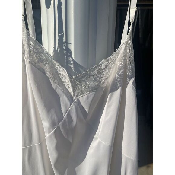 Vtg Lane Bryant Night Gown Size 42 Womens Cream Off-White Long Slip - Picture 3 of 8